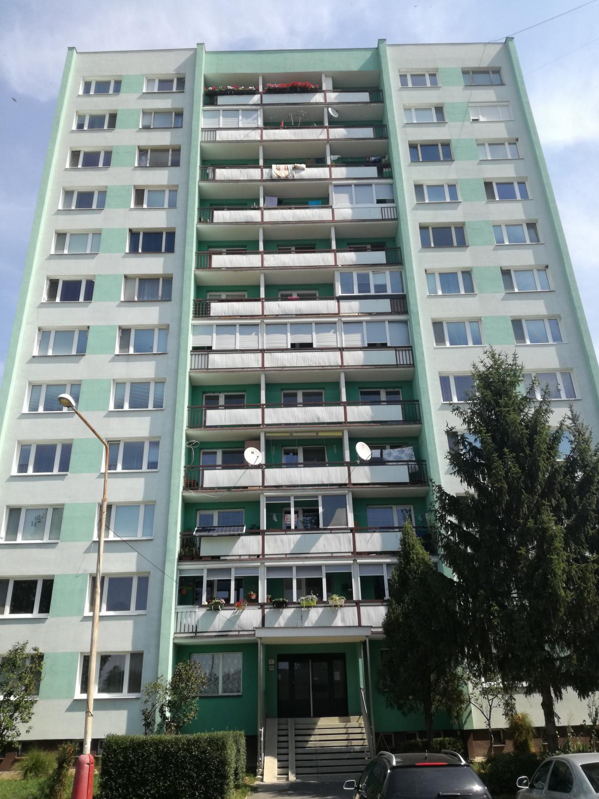 Blok F13 vchod 3